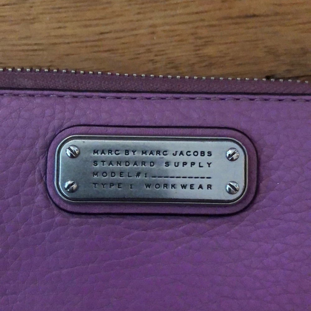 Marc Jacobs wristlet
